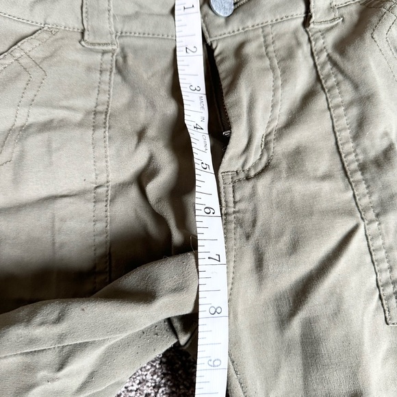 Prana Monarch Convertible Pants Womens size 4 Green Hiking Outdoor Zip Off Legs - Picture 8 of 10